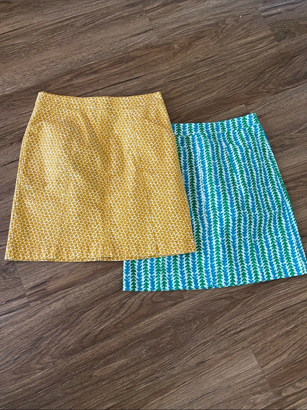 Boden Yellow and Teal Printed A-Line Skirts bundle size 8